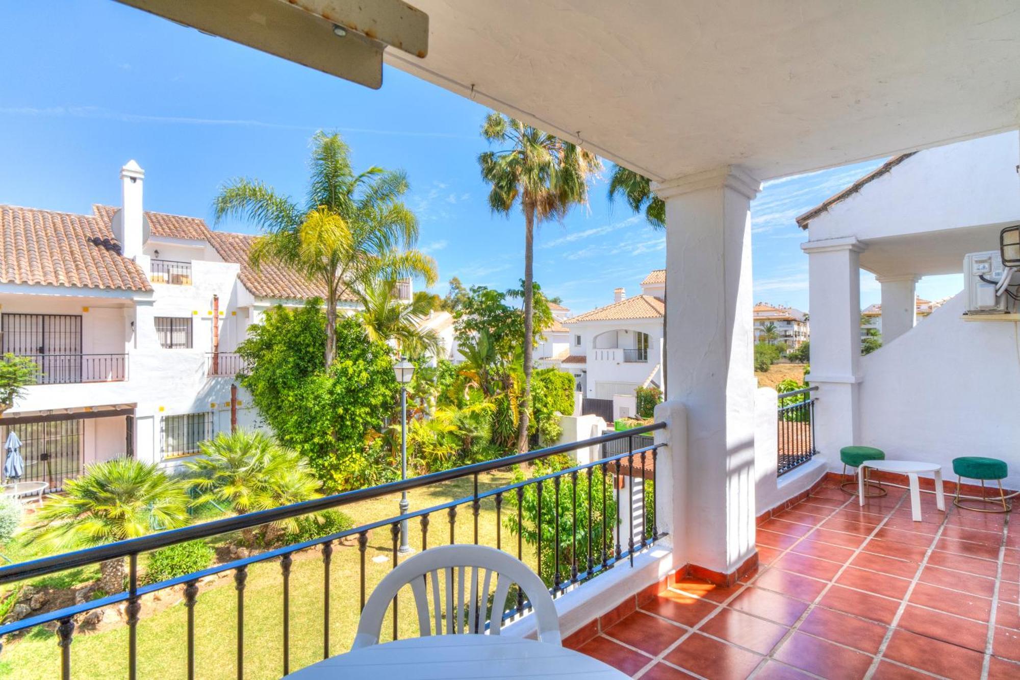 Serenity Luxury , Puerto Banus Marbella Exterior photo