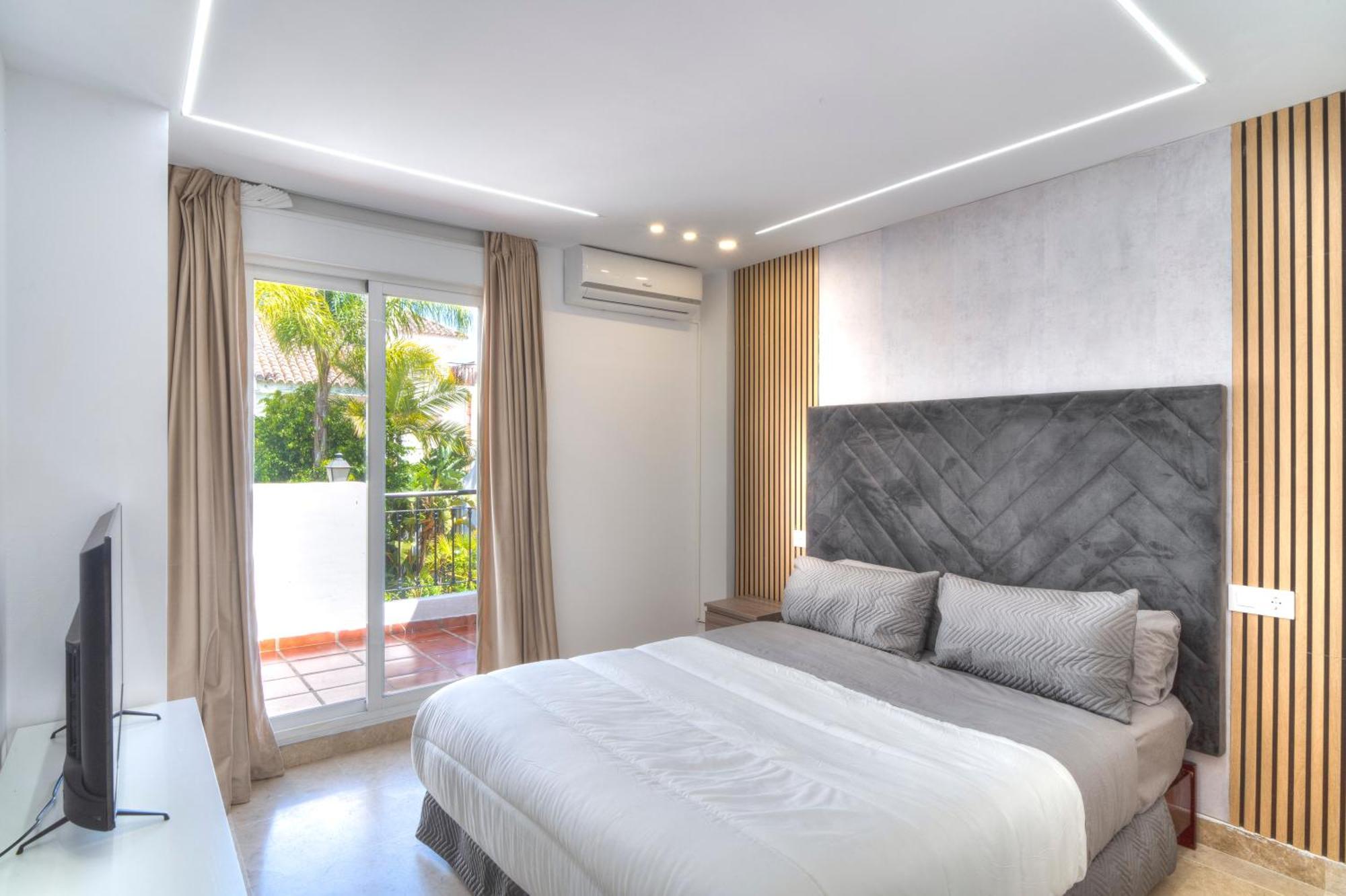 Serenity Luxury , Puerto Banus Marbella Exterior photo